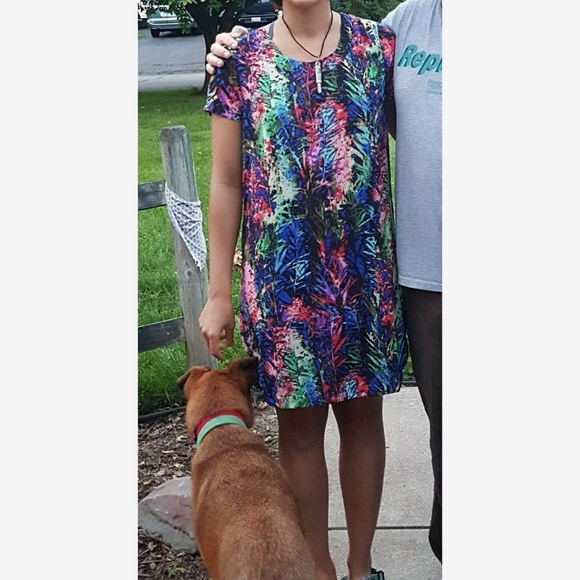 Colorful Leaf Printed Summer Shift Dress - Picture 1 of 8